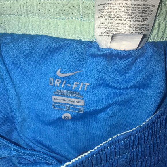 Nike Tempo Running Shorts - Picture 3 of 3